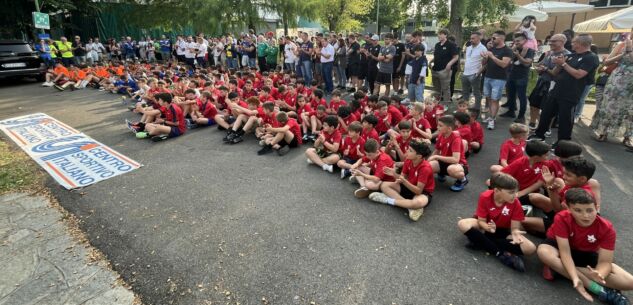 Premiazioni dei campionati di calcio a 5 e a 7 del Csi La Guida - Premiazioni dei campionati di calcio a 5 e a 7 del Csi