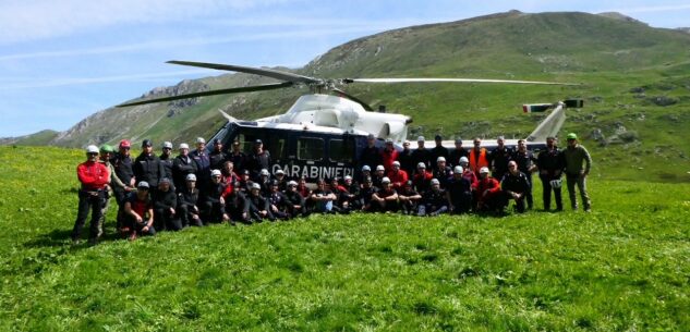 La Guida - A Ceva l’addestramento per l’attività di pattuglia in montagna