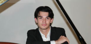 Borgo, recital del pianista ventenne Matteo Buonanoce La Guida - Borgo, recital del pianista ventenne Matteo Buonanoce