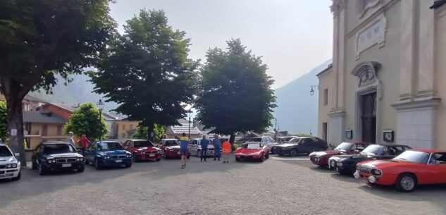 Trenta Lancia d’epoca per il I Memorial Carosso La Guida - Trenta Lancia d’epoca per il I Memorial Carosso