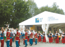 La Guida - La rievocazione della cacciata dei Saraceni e il “Bal del sabre”