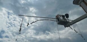 La Guida - Cuneo, si montano le luci per la Processione della Madonna del Carmine