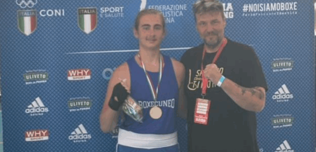 La Guida - Ottimo debutto per Gabriele La Valle nei campionati italiani di gym boxe