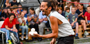 La Guida - Circo e musica per Officina Santachiara