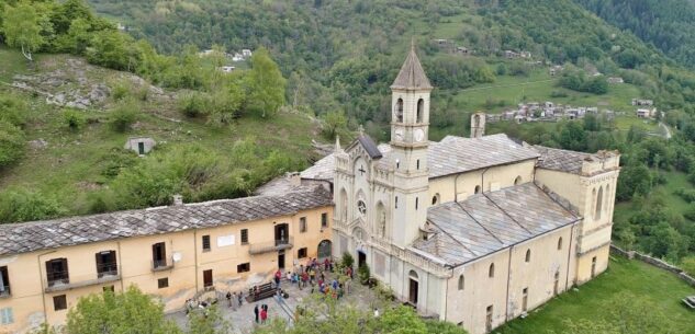 Domenica 29 riapre il santuario di San Chiaffredo di Crissolo La Guida - Domenica 29 riapre il santuario di San Chiaffredo di Crissolo