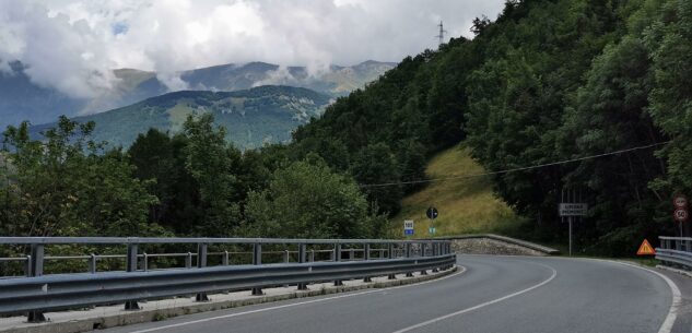 La Guida - Asfalto sulla SS20 per la Vuelta