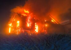 La Guida - Palazzina va a fuoco a Cherasco, l’incendio spento nella notte