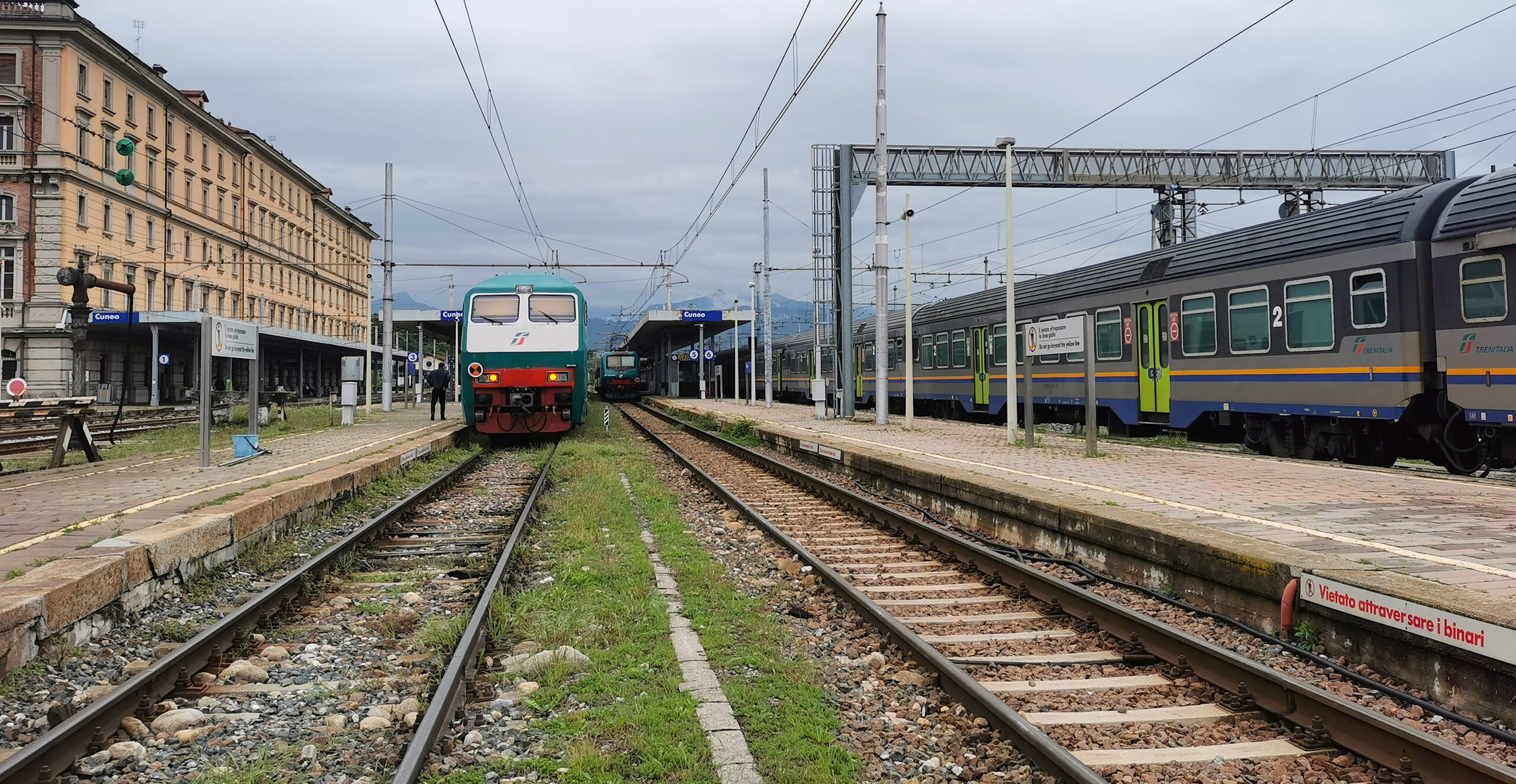 Le stazioni ferroviarie piemontesi non sono accessibili