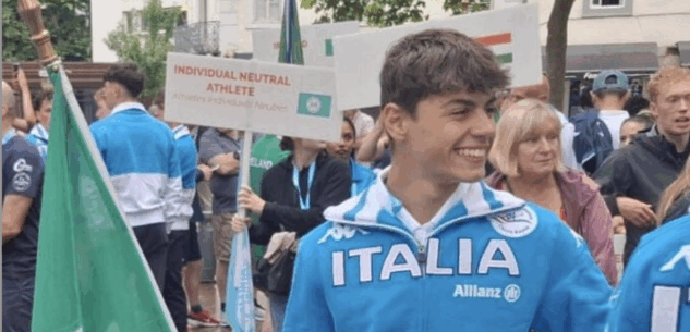 La Guida - Dennis Fina in semifinale mondiale