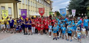 Caraglio, in 280 alla sfida degli otto rioni (video e foto) La Guida - Caraglio, in 280 alla sfida degli otto rioni (video e foto)