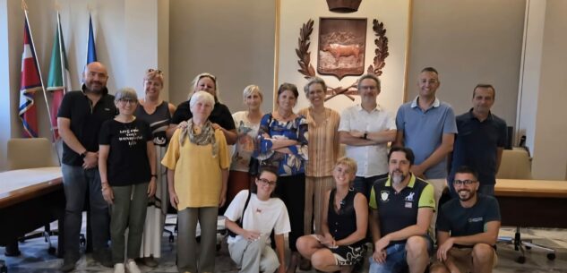 Finisce il progetto fotografico “Boves guarda all’insù”, che durante il Covid ha indagato la povertà educativa La Guida - Finisce il progetto fotografico “Boves guarda all’insù”, che durante il Covid ha indagato la povertà educativa