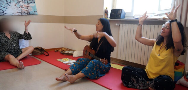 “Cullami tra le note”, la nascita accompagnata dalla musica La Guida - “Cullami tra le note”, la nascita accompagnata dalla musica