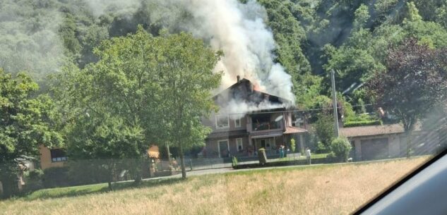 Incendio in una casa a Chiusa Pesio La Guida - Incendio in una casa a Chiusa Pesio