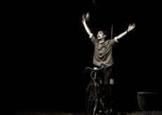 La Guida - Nelle valli occitane teatro itinerante con “Pedalando tra le Storie”