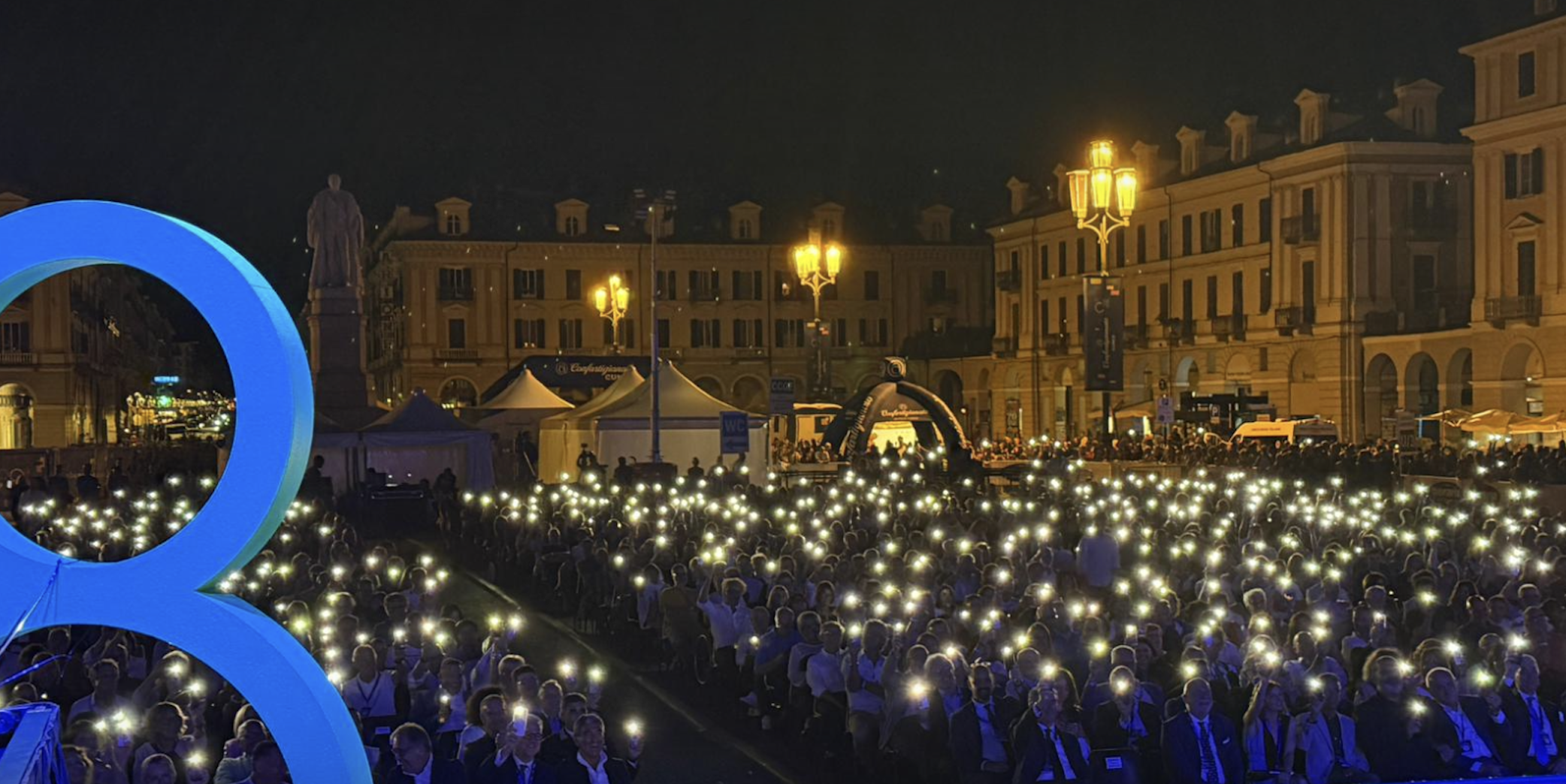 La magia della musica dal vivo in piazza Galimberti fino a domenica