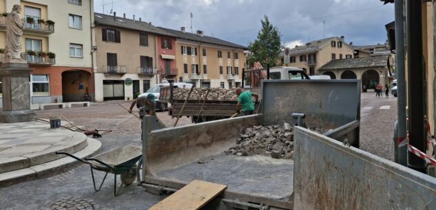 Boves, cantieri stradali e disagi per la viabilità La Guida - Boves, cantieri stradali e disagi per la viabilità