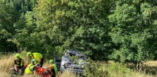 A San Michele di Prazzo auto esce di strada, una delle due occupanti è grave in ospedale La Guida - A San Michele di Prazzo auto esce di strada, una delle due occupanti è grave in ospedale