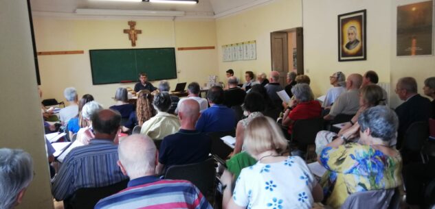 Da tutta Italia alla settimana biblica alla Certosa di Pesio La Guida - Da tutta Italia alla settimana biblica alla Certosa di Pesio