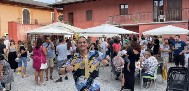 Valgrana, inaugurata la nuova gestione del bar “L’Ambaradan” La Guida - Valgrana, inaugurata la nuova gestione del bar “L’Ambaradan”