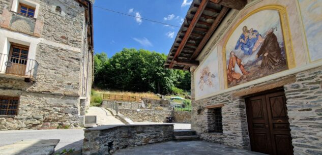 La Guida - A Casteldelfino si inaugura il nuovo volto di borgata Bertines