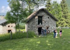 La Guida - Alpe di Papa Giovanni, incontri con un magistrato, un fotografo e un giornalista