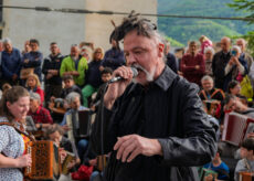 La Guida - A Piasco “Notte elettro folk” con Occit’amo