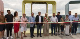 Santo Stefano Belbo, inaugurata a Camo la nuova terrazza panoramica La Guida - Santo Stefano Belbo, inaugurata a Camo la nuova terrazza panoramica