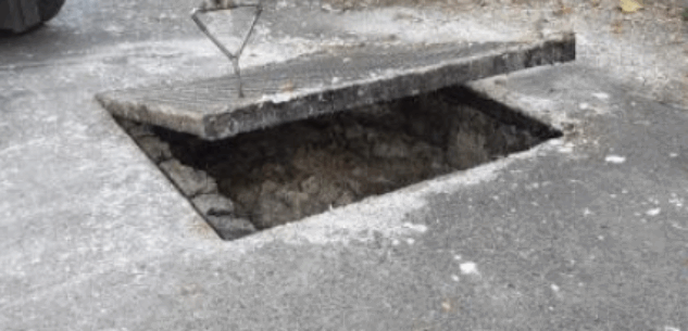 La Guida - Macchie bianche in un corso d’acqua di Monestorelo di Savigliano, è colpa di un’azienda del luogo