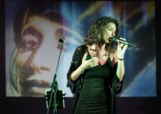 La Guida - Stasera (8 agosto) a Chiusa Pesio il concerto della band Extras e la cantante bolognese Elena Giardina