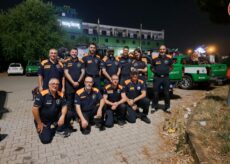 La Guida - Una decina di volontari dal Piemonte a Napoli per spegnere gli incendi vicino al Vesuvio