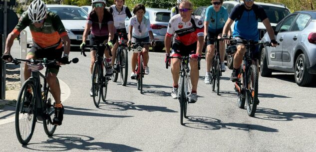 La Guida - A 91 anni in bici da Vinadio fino al santuario di Sant’Anna: altro compleanno in quota per Beppe Costamagna