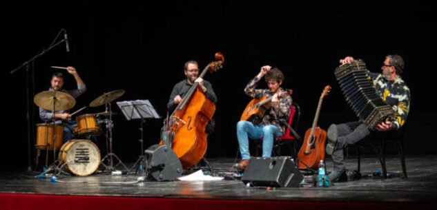 La Guida - Domani, domenica 17, a Niella Tanaro i racconti dal mondo in musica con l’esibizione “Naviganti e sognatori”