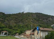 La Guida - L’elicottero regionale ed il temporale spengono nuovamente l’incendio di Revello