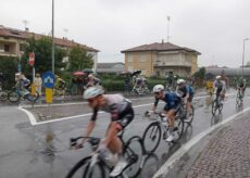 La Guida - Caduta di gruppo nei pressi di Fontanelle (video)
