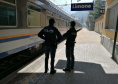 La Guida - La Polizia ferma un ricercato 22enne a Limone sul treno diretto in Francia