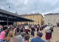 La Guida - Il taglio del nastro dà il via a Mirabilia “The Festival” – (Fotogallery)