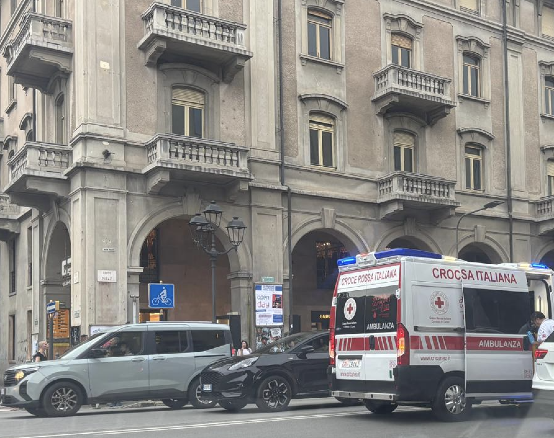 Cuneo - auto contro bici