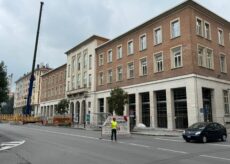 La Guida - Corso Giolitti e il liceo si liberano della gru dopo due anni