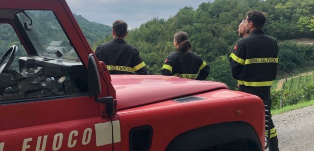 Si perde nella zona di Castino, ritrovato dai Vigili del fuoco La Guida - Si perde nella zona di Castino, ritrovato dai Vigili del fuoco