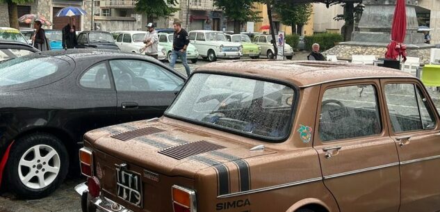 La Guida - Raduno di auto sportive e “Disnâ ët la Madona” a Peveragno