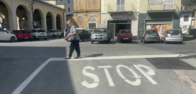 Seimila euro per la segnaletica orizzontale di Paesana La Guida - Seimila euro per la segnaletica orizzontale di Paesana