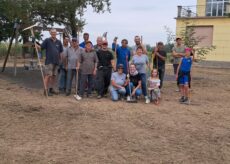 La Guida - Mondovì, ripuliti da volontari i giardini dell’ex scuola di Rifreddo