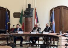 La Guida - Poste Italiane installa colonnine di ricarica nei piccoli Comuni