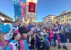 La Guida - Alba, il Borgo dei Brichet conquista il Palio degli asini (foto)
