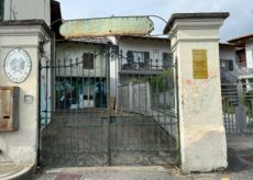 La Guida - L’insegna della “Scuola Materna” di Paesana è tornata al suo posto