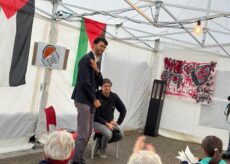 La Guida - Cuneo per Gaza, intervento di Abderrahmane Amajou in piazza Europa