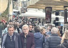 La Guida - “PaesanAinpiazza”, strade e piazze affollate sino all’imbrunire (foto)