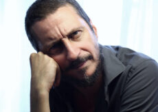 La Guida - Luca Bizzarri in scena al teatro Baretti