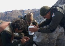 La Guida - Sulla Punta Marguareis un sensore per raccogliere dati atmosferici