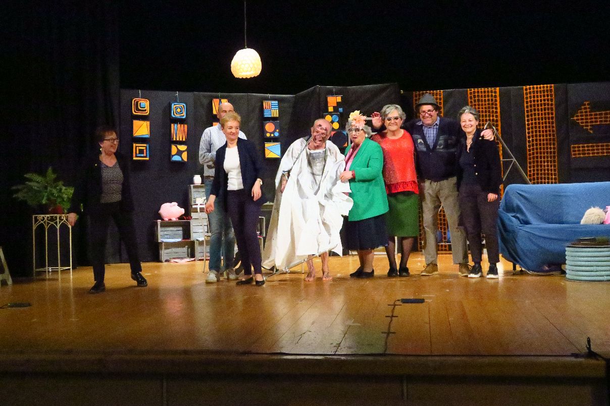 Al Toselli in scena “Tropa grasia, care magne”